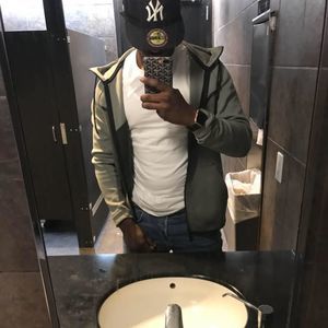 Meet your Posher, Antoine arlington